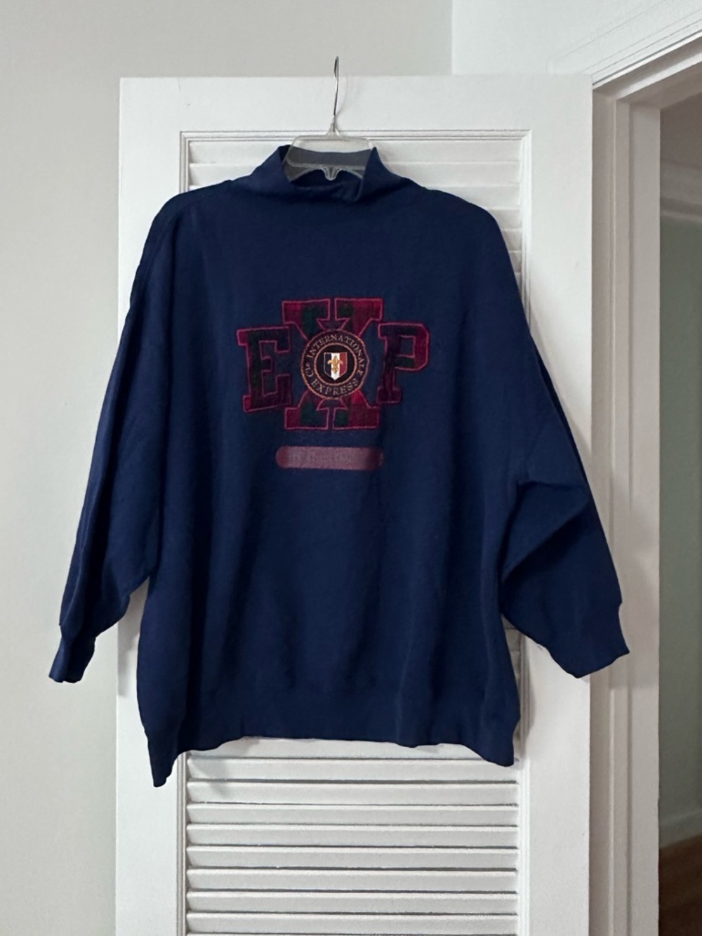 Vintage 90s EXP Int’l Express Mock Neck Sweatshirt Navy Size L Made in Hong Kong